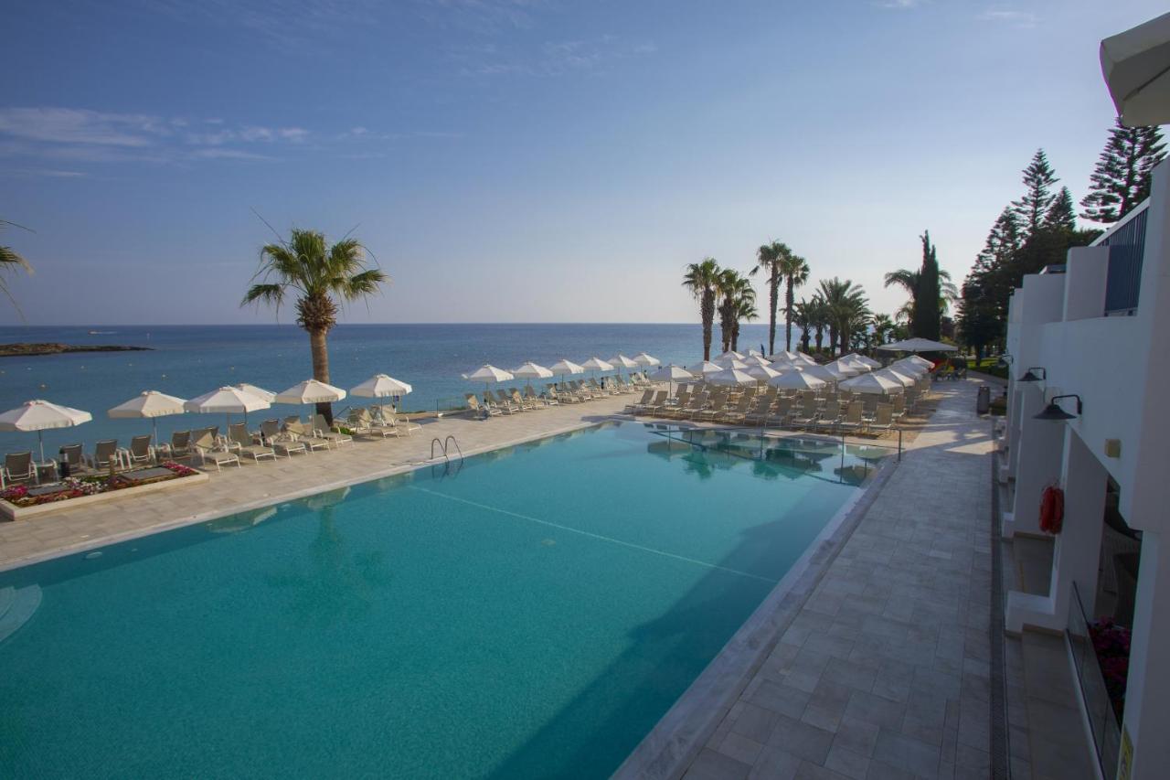 Nausicaa Beach Hotel Протарас Екстериор снимка
