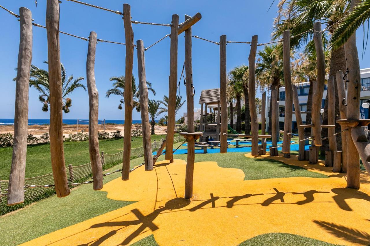 Nausicaa Beach Hotel Протарас Екстериор снимка